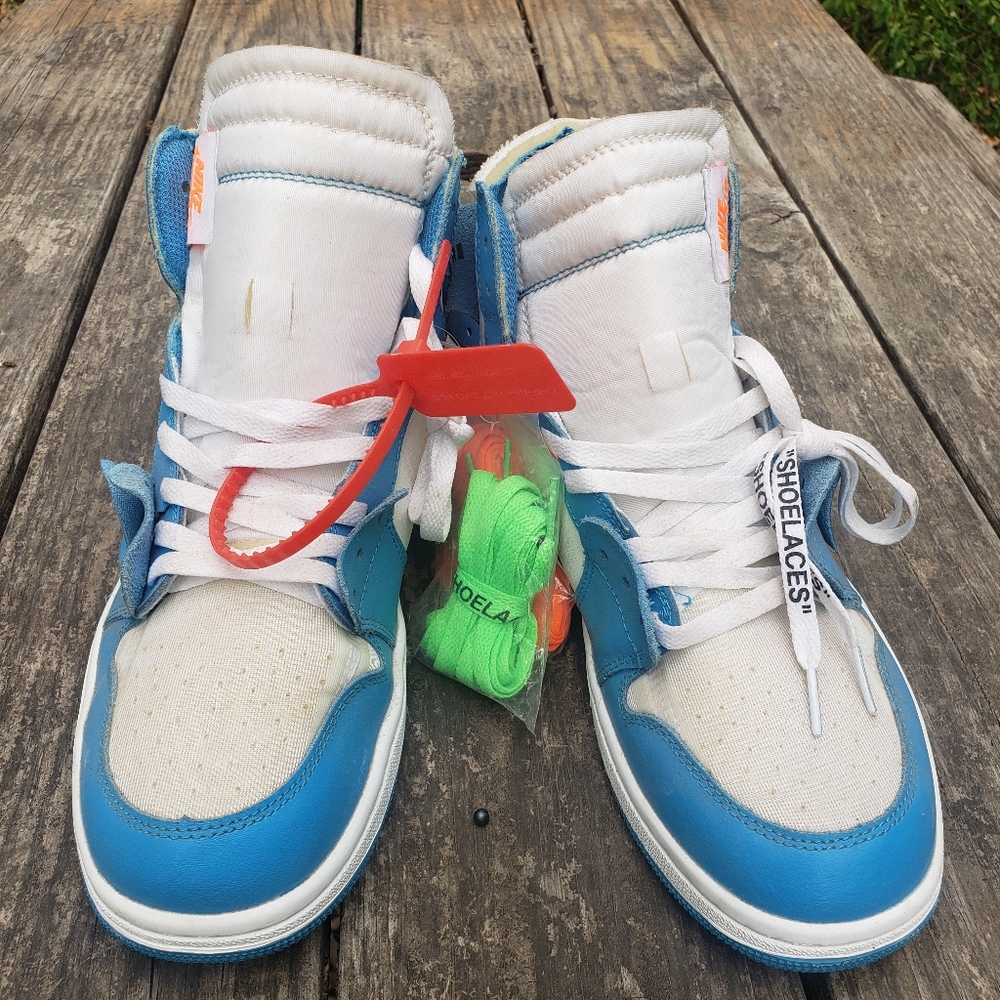 Nike sneakers unc air jordans